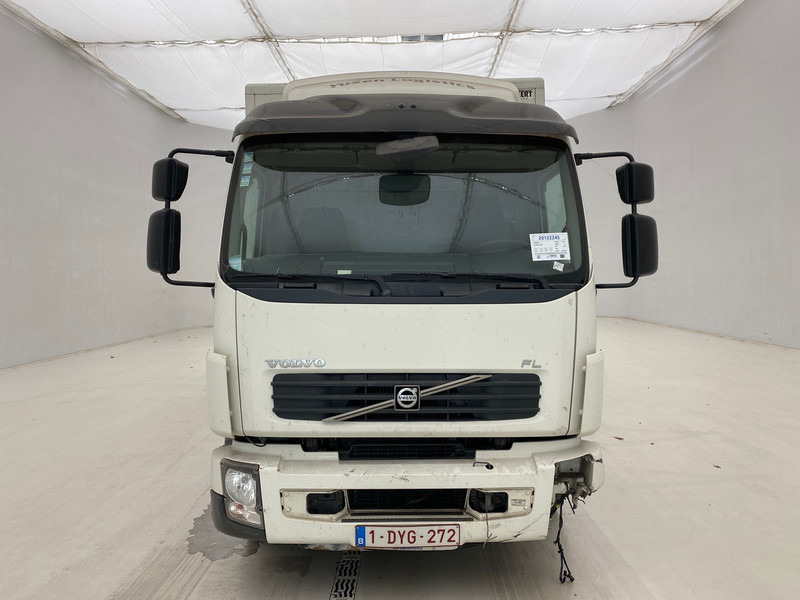Volvo FL 240 - Box truck: picture 2 Volvo FL 240 - Box truck: picture 2