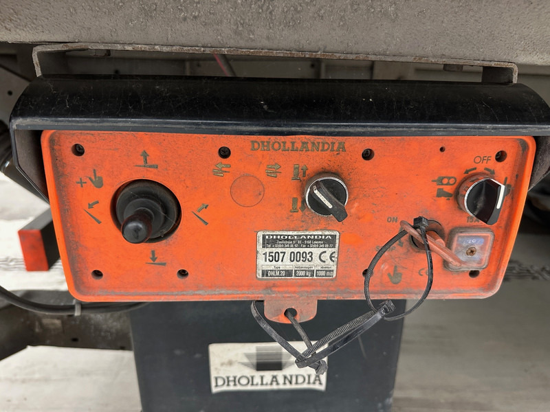 Refrigerator truck Volvo FL 250: picture 12