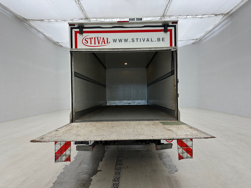 Refrigerator truck Volvo FL 250: picture 6