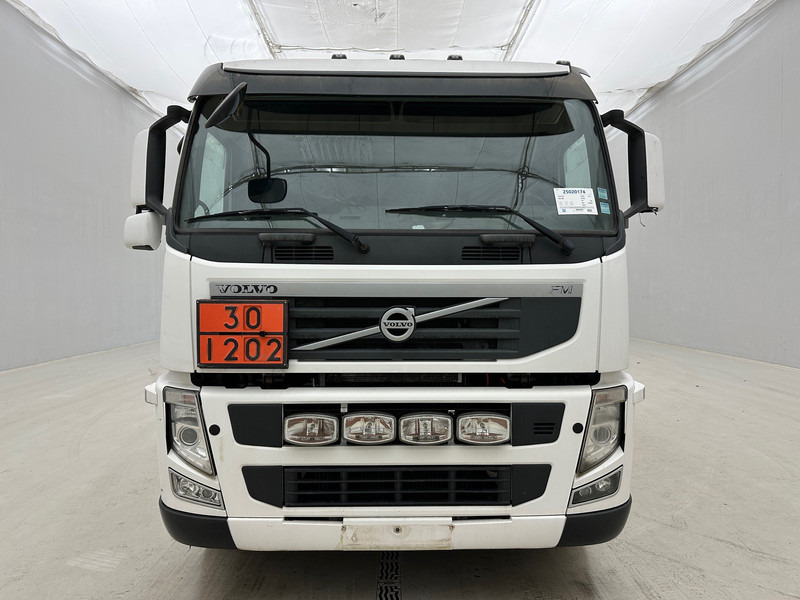 Volvo FM 380 - 6x2 - Tank truck: picture 2 Volvo FM 380 - 6x2 - Tank truck: picture 2