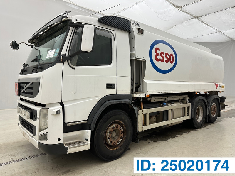 Volvo FM 380 - 6x2 - Tank truck: picture 1 Volvo FM 380 - 6x2 - Tank truck: picture 1