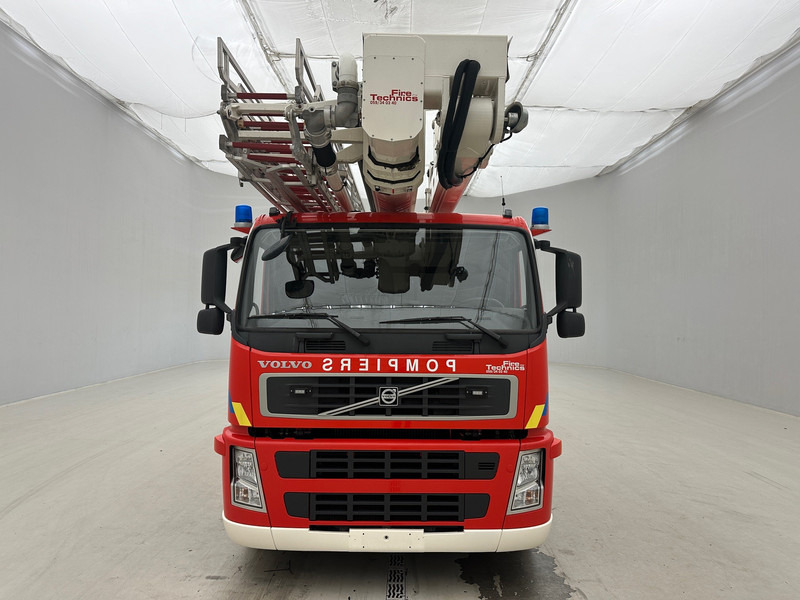 Volvo MAGIRUS ALP330 - FM 340 - 6x4 - Fire truck: picture 2 Volvo MAGIRUS ALP330 - FM 340 - 6x4 - Fire truck: picture 2