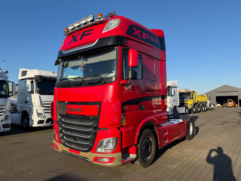 DAF XF 530 Super Spacecab Retarder Euro 6 - Tractor unit: picture 1 DAF XF 530 Super Spacecab Retarder Euro 6 - Tractor unit: picture 1