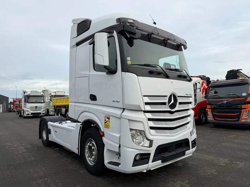Mercedes-Benz Actros 1848 Retarder Euro 6 - Tractor unit: picture 2 Mercedes-Benz Actros 1848 Retarder Euro 6 - Tractor unit: picture 2
