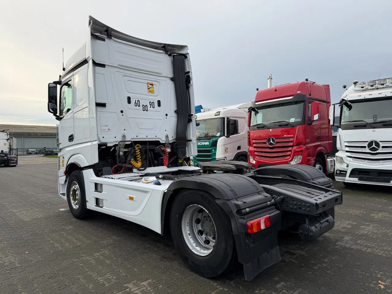 Mercedes-Benz Actros 1848 Retarder Euro 6 - Tractor unit: picture 3 Mercedes-Benz Actros 1848 Retarder Euro 6 - Tractor unit: picture 3