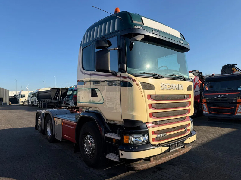 Scania R520 V8 6X2 Euro 6 Retarder - Tractor unit: picture 2 Scania R520 V8 6X2 Euro 6 Retarder - Tractor unit: picture 2