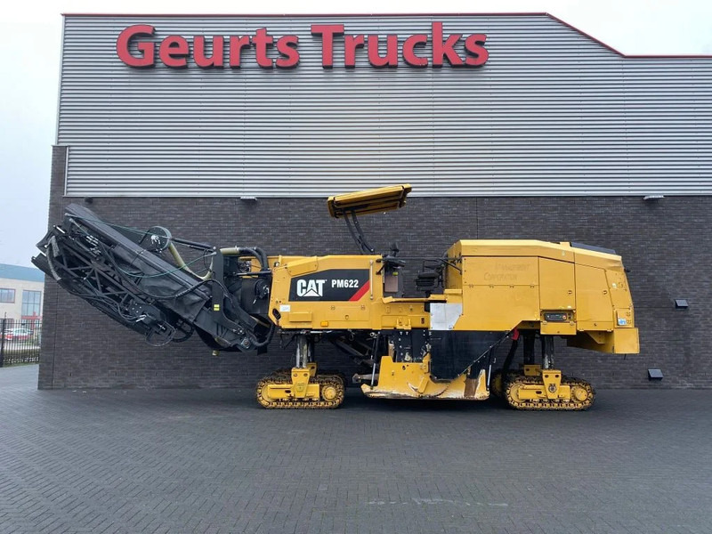 Caterpillar PM622 CRAWLER PROFILER/ASFALTFREESMACHINE/ASPHALTFRÄSEN-MASCHINE - Asphalt machine: picture 1 Caterpillar PM622 CRAWLER PROFILER/ASFALTFREESMACHINE/ASPHALTFRÄSEN-MASCHINE - Asphalt machine: picture 1