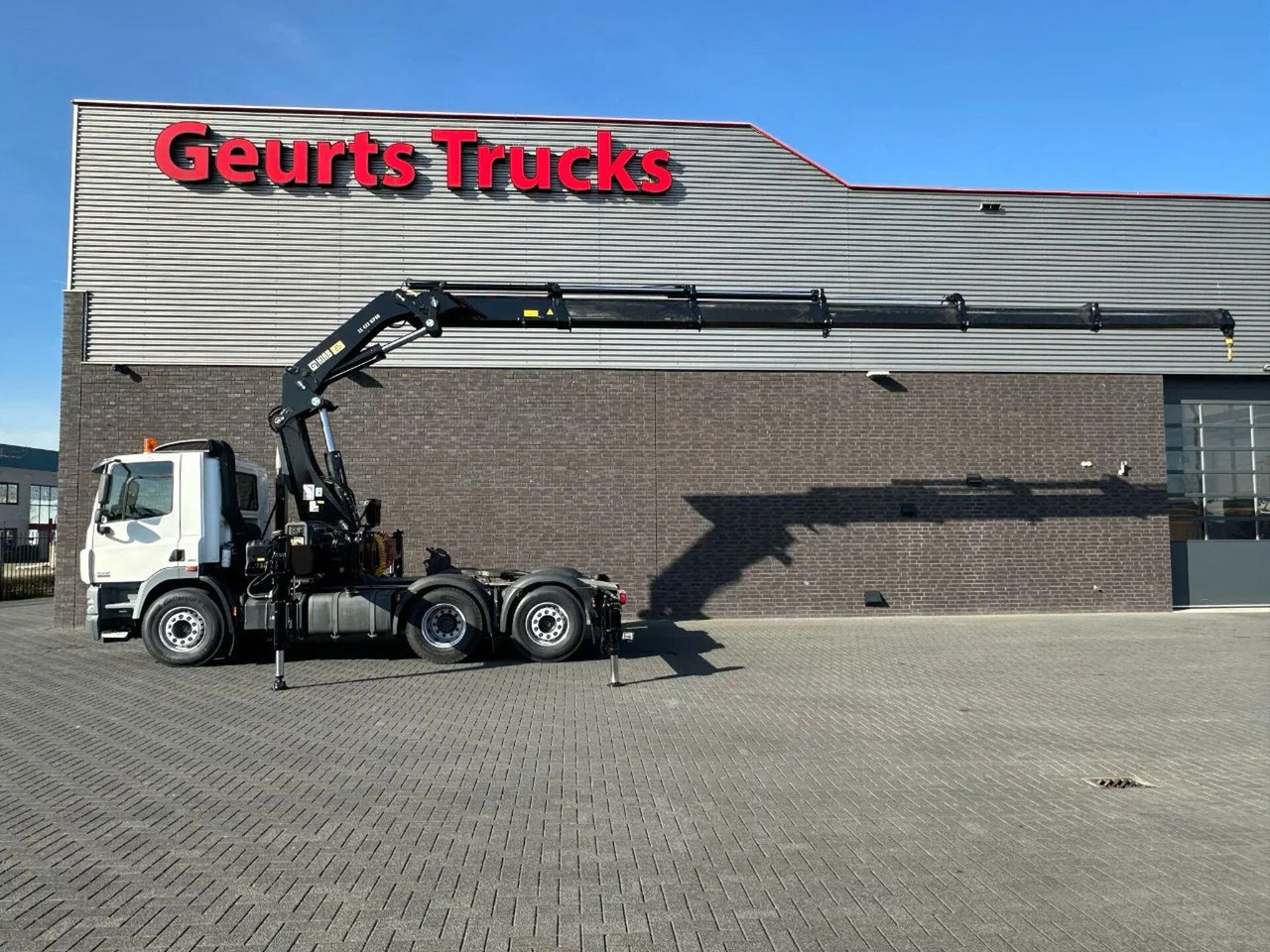 DAF CF 85 410 6X2 + HIAB 422EP-5 HIPRO TREKKER/SATTE - Crane truck: picture 1 DAF CF 85 410 6X2 + HIAB 422EP-5 HIPRO TREKKER/SATTE - Crane truck: picture 1