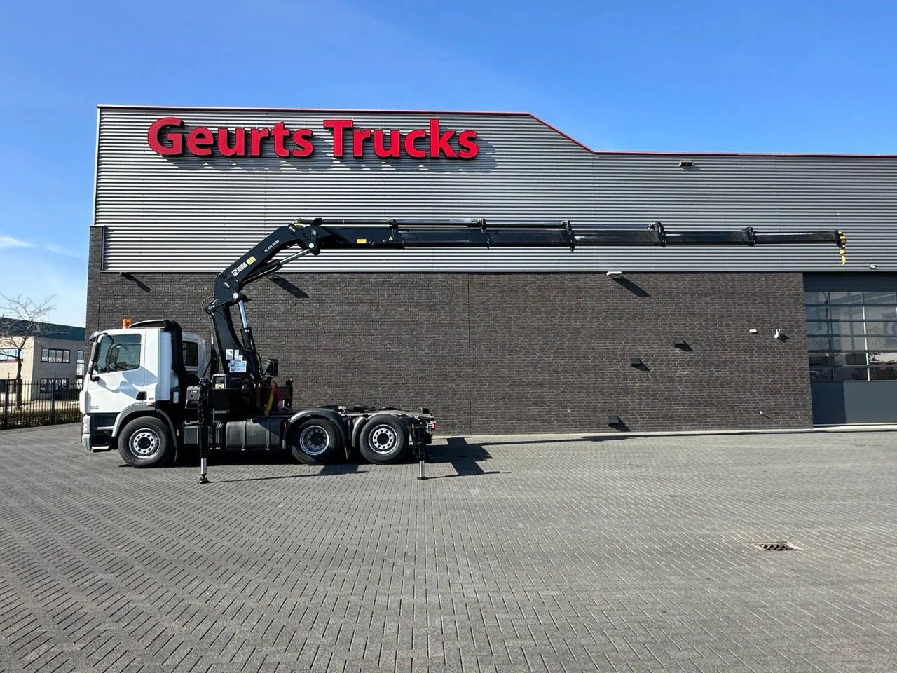 DAF CF 85 410 6X2 + HIAB 422EP-5 HIPRO TREKKER/SATTE - Crane truck: picture 1 DAF CF 85 410 6X2 + HIAB 422EP-5 HIPRO TREKKER/SATTE - Crane truck: picture 1