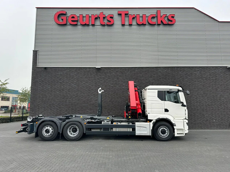 Hook lift truck, Crane truck MAN TGS 26.520 6X4H-4 BL NEW MODEL + MEILLER HAAKARMSYSTEEM + HMF 2320 K6-RCS KRAAN/KRAN/CRANE/GRUA: picture 13