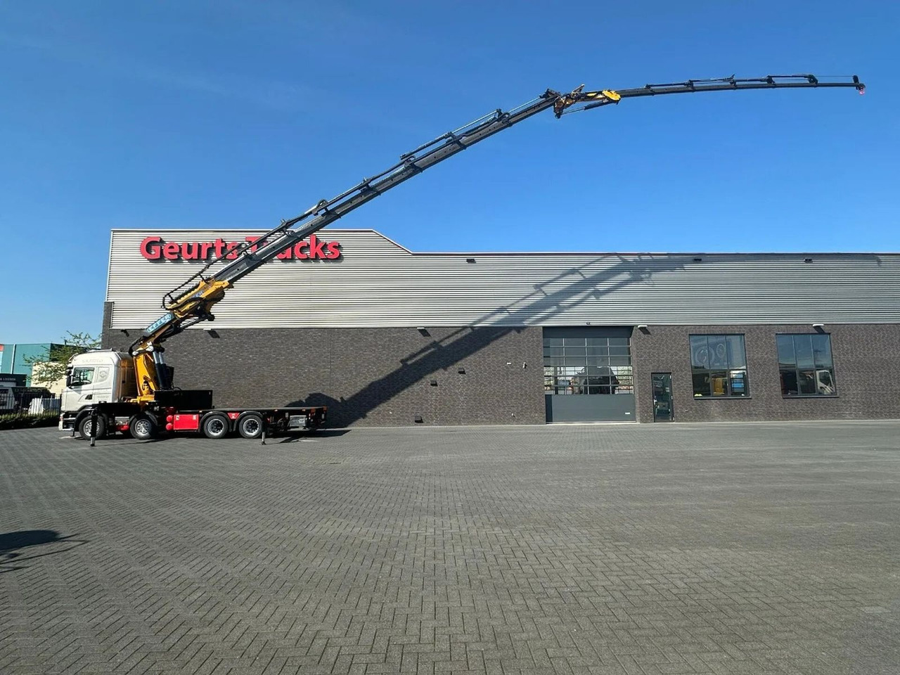 Scania G450 8X4 + EFFER 1255/8S + JIB 6S HD KRAAN/KRAN/ - Crane truck: picture 1 Scania G450 8X4 + EFFER 1255/8S + JIB 6S HD KRAAN/KRAN/ - Crane truck: picture 1