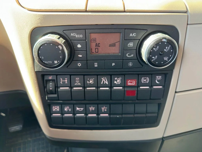 Tractor unit MAN TGX 18.460 4X2 TREKKER/TRACTOR/SZM EURO 6: picture 19