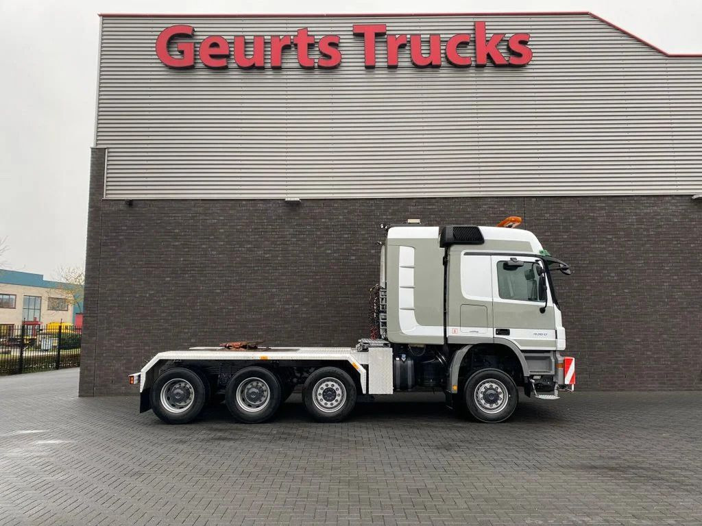 Mercedes-Benz Actros 4360 V8 8X6 V8 SLT TITAN HEAVY DUTY TRACT - Tractor unit: picture 4 Mercedes-Benz Actros 4360 V8 8X6 V8 SLT TITAN HEAVY DUTY TRACT - Tractor unit: picture 4