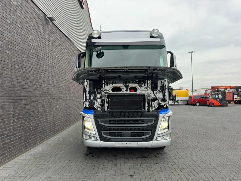 Tractor unit Volvo FH 460 6X4 TREKKER/TRACTOR/SZM EURO 6 HYDRAULIC: picture 9 Tractor unit Volvo FH 460 6X4 TREKKER/TRACTOR/SZM EURO 6 HYDRAULIC: picture 9
