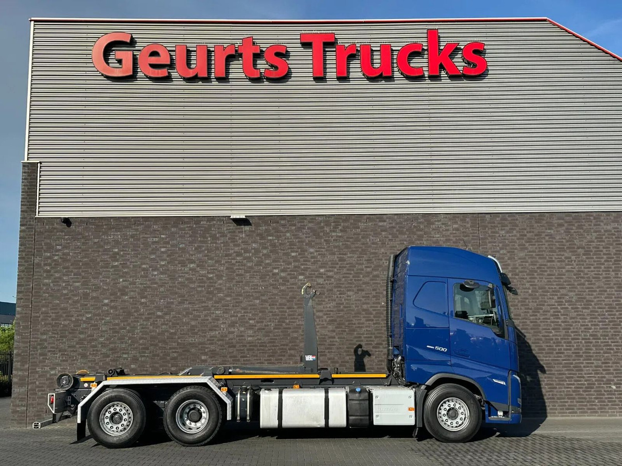 Volvo FH 500 6X2 VDL S-21-6400 HAAKARM / ABROLLKIPPER/ - Hook lift truck: picture 4 Volvo FH 500 6X2 VDL S-21-6400 HAAKARM / ABROLLKIPPER/ - Hook lift truck: picture 4
