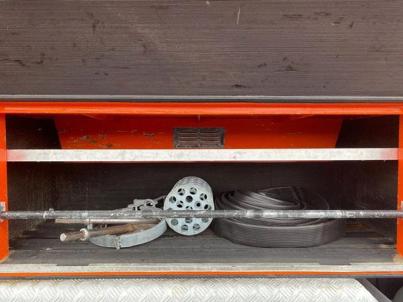 Vacuum truck Volvo FMX 510 8X4 TRIDEM + MTS DINO 5 SAUGBAGGER/SUCTIONEXAVATOR/GRONDZUIGER: picture 18 Vacuum truck Volvo FMX 510 8X4 TRIDEM + MTS DINO 5 SAUGBAGGER/SUCTIONEXAVATOR/GRONDZUIGER: picture 18