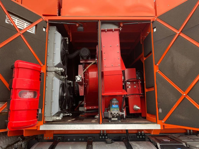 Vacuum truck Volvo FMX 510 8X4 TRIDEM + MTS DINO 5 SAUGBAGGER/SUCTIONEXAVATOR/GRONDZUIGER: picture 16 Vacuum truck Volvo FMX 510 8X4 TRIDEM + MTS DINO 5 SAUGBAGGER/SUCTIONEXAVATOR/GRONDZUIGER: picture 16