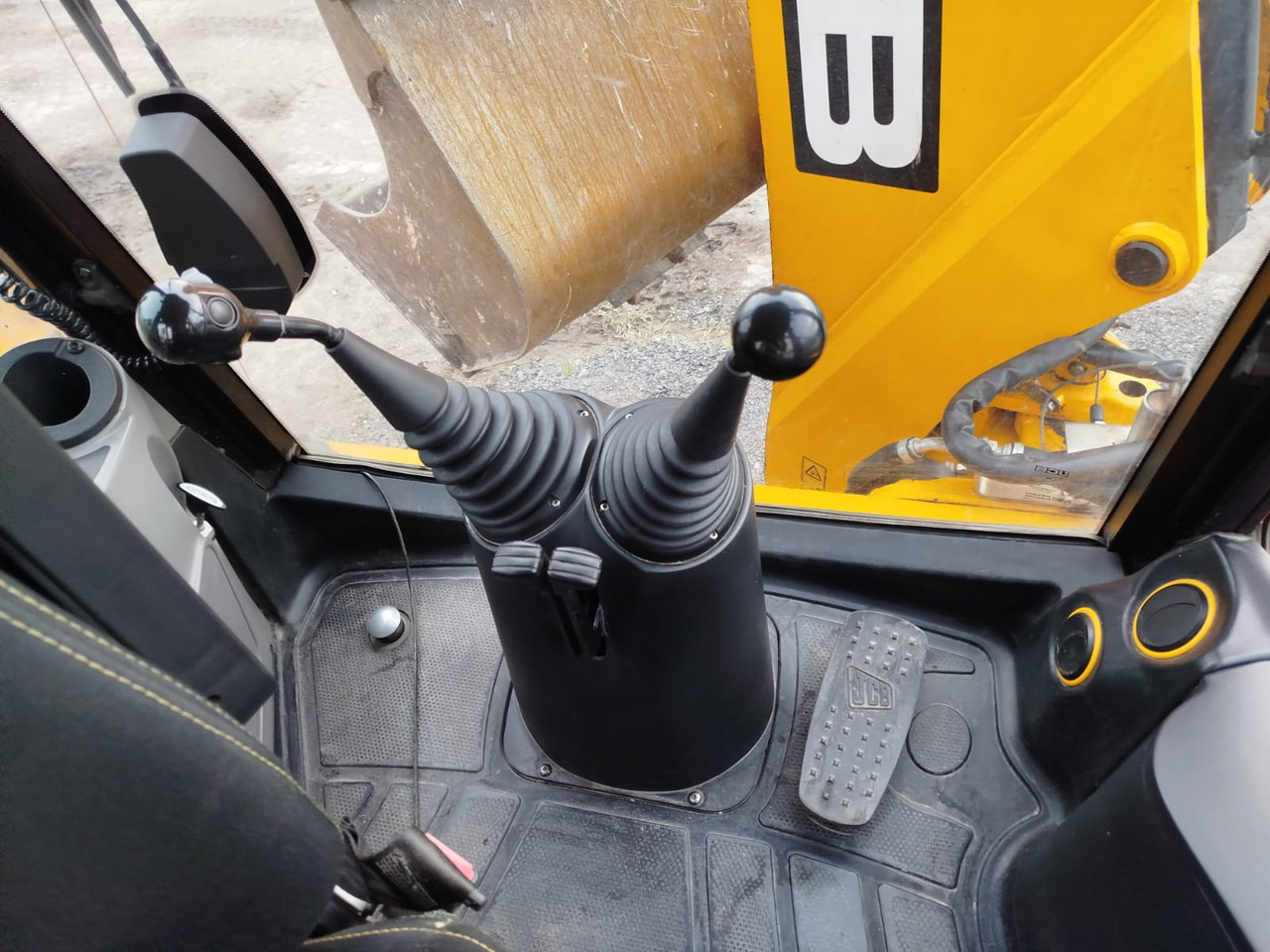 JCB 4cx - Backhoe loader: picture 5 JCB 4cx - Backhoe loader: picture 5