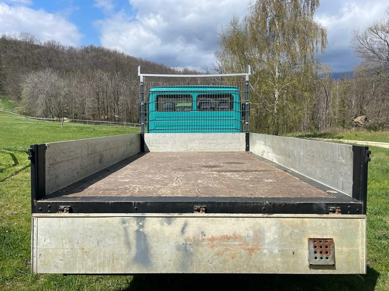 Mercedes-Benz 612 MANUEL gearbox - Box truck: picture 4 Mercedes-Benz 612 MANUEL gearbox - Box truck: picture 4