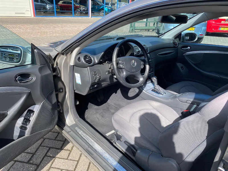 Mercedes-Benz CLK-Klasse C 200 KOMP. Autom. on lease Mercedes-Benz CLK-Klasse C 200 KOMP. Autom.: picture 8
