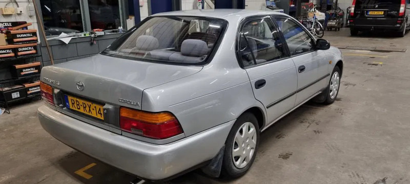 Toyota Corolla GXI 1.6. autom... Limited - Sedan: picture 3 Toyota Corolla GXI 1.6. autom... Limited - Sedan: picture 3