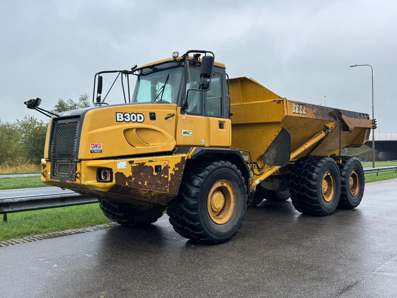 BELL B30D - Articulated dumper: picture 2 BELL B30D - Articulated dumper: picture 2