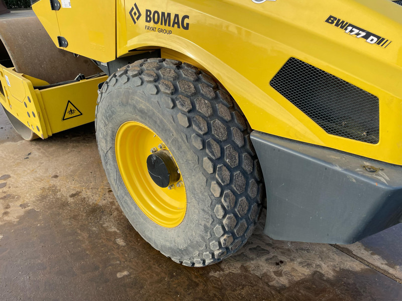 Roller Bomag BW177D-5 | Airconditioning EPA /EU Stage V: picture 8
