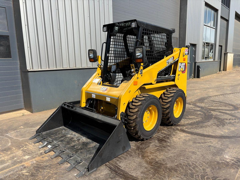 Caterpillar 216B3 - Loader: picture 1 Caterpillar 216B3 - Loader: picture 1