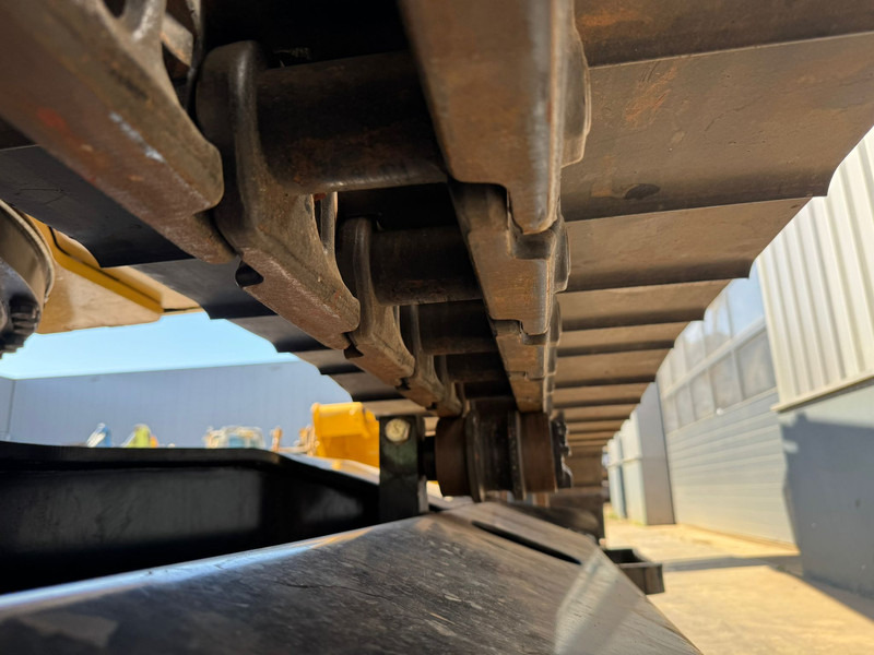 New Crawler excavator Caterpillar 323D3: picture 15