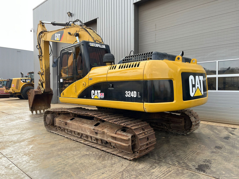 Caterpillar 324DL - Hammerlines / A/C Cabin / Caterpillar C7 / Quick Coupler / Bucket with teeth. - Crawler excavator: picture 3 Caterpillar 324DL - Hammerlines / A/C Cabin / Caterpillar C7 / Quick Coupler / Bucket with teeth. - Crawler excavator: picture 3