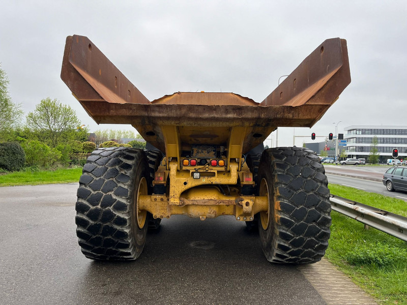 Caterpillar 740B - Articulated dumper: picture 4 Caterpillar 740B - Articulated dumper: picture 4
