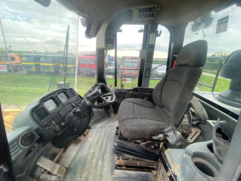 Caterpillar 980H Wheel Loader on lease Caterpillar 980H Wheel Loader: picture 14