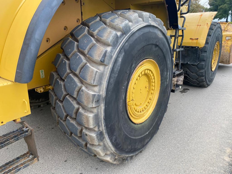 Caterpillar 980H Wheel Loader on lease Caterpillar 980H Wheel Loader: picture 10