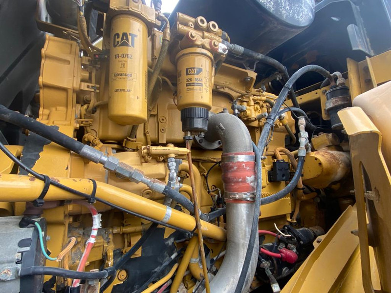 Caterpillar 980H Wheel Loader on lease Caterpillar 980H Wheel Loader: picture 18