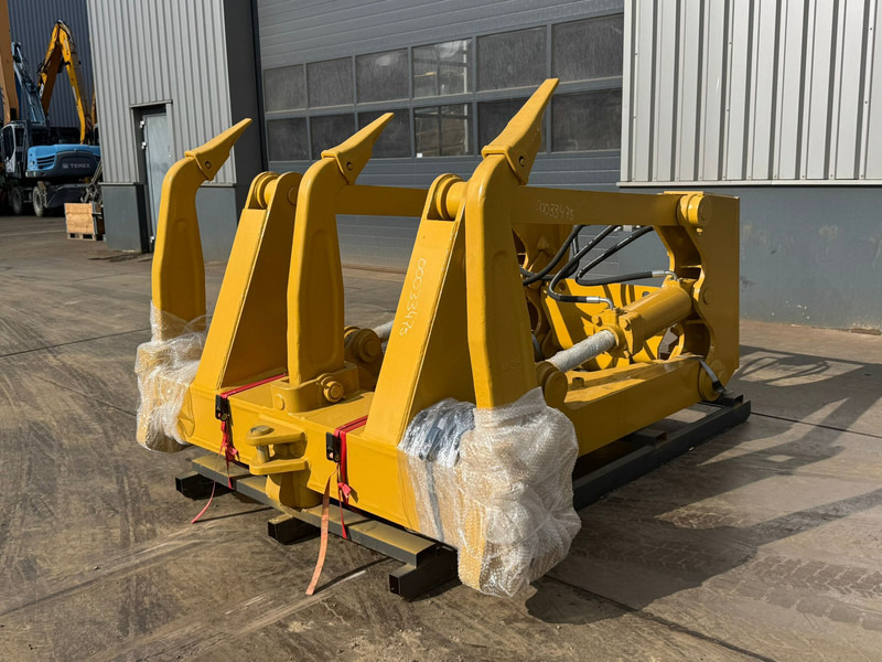Caterpillar D7R D7H 2 Cylinders Ripper (casting shanks) - Ripper: picture 3 Caterpillar D7R D7H 2 Cylinders Ripper (casting shanks) - Ripper: picture 3