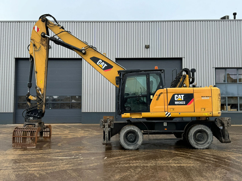Caterpillar MH3022 - Waste/ Industry handler: picture 1 Caterpillar MH3022 - Waste/ Industry handler: picture 1