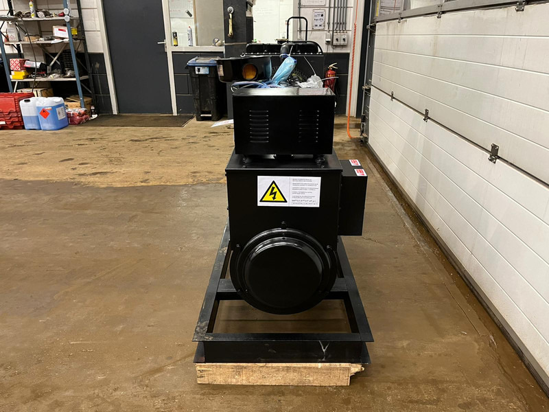 Giga power LT-W30GF 37.5 KVA Open generator - Generator set: picture 4 Giga power LT-W30GF 37.5 KVA Open generator - Generator set: picture 4