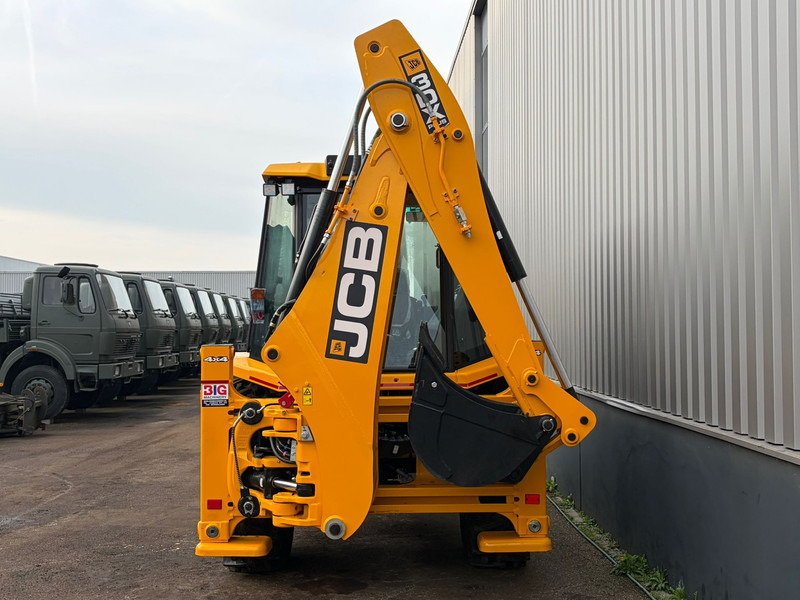 JCB 3DX (3CX) Plus 4x4 AC Cabin Hammerlines - Backhoe loader: picture 4 JCB 3DX (3CX) Plus 4x4 AC Cabin Hammerlines - Backhoe loader: picture 4
