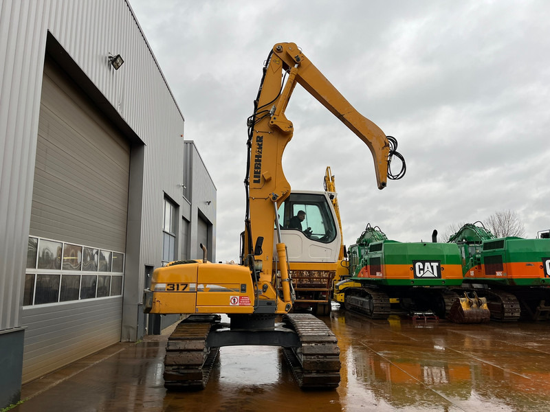 Waste/ Industry handler Liebherr R317 Litronic Material Handler: picture 10