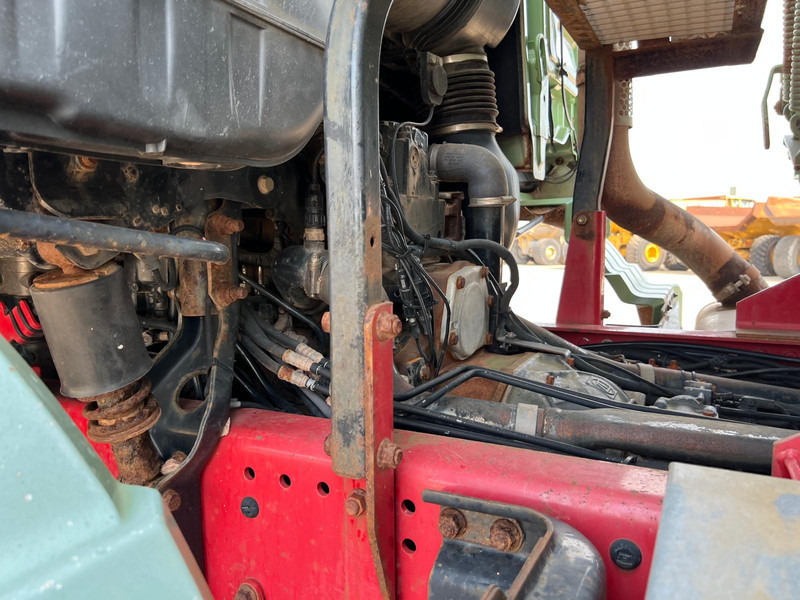 MAN TGA 26.480 6x4 tipper + HMF crane on lease MAN TGA 26.480 6x4 tipper + HMF crane: picture 18