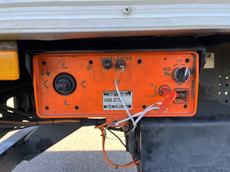 Box truck MERCEDESBENZ Antos 1836 4x2: picture 20