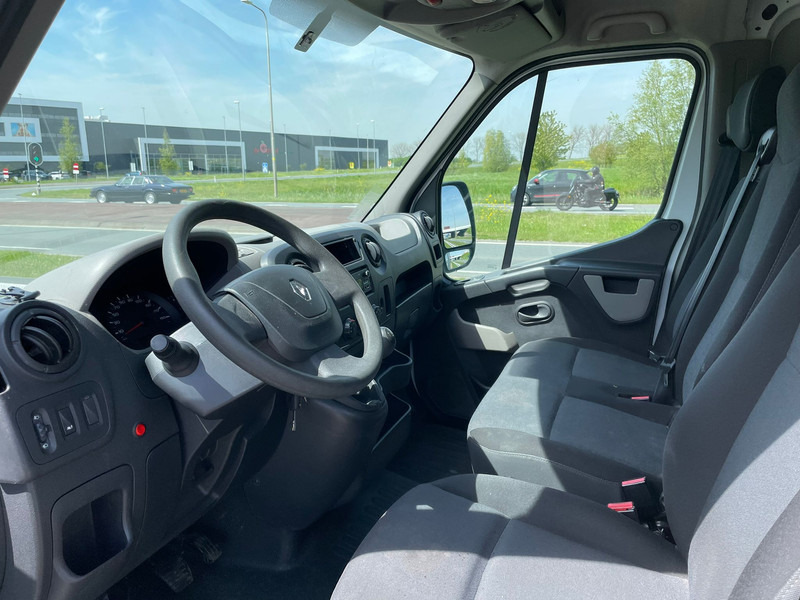 Refrigerator truck Renault MASTER 3T5 - Frigo: picture 18 Refrigerator truck Renault MASTER 3T5 - Frigo: picture 18