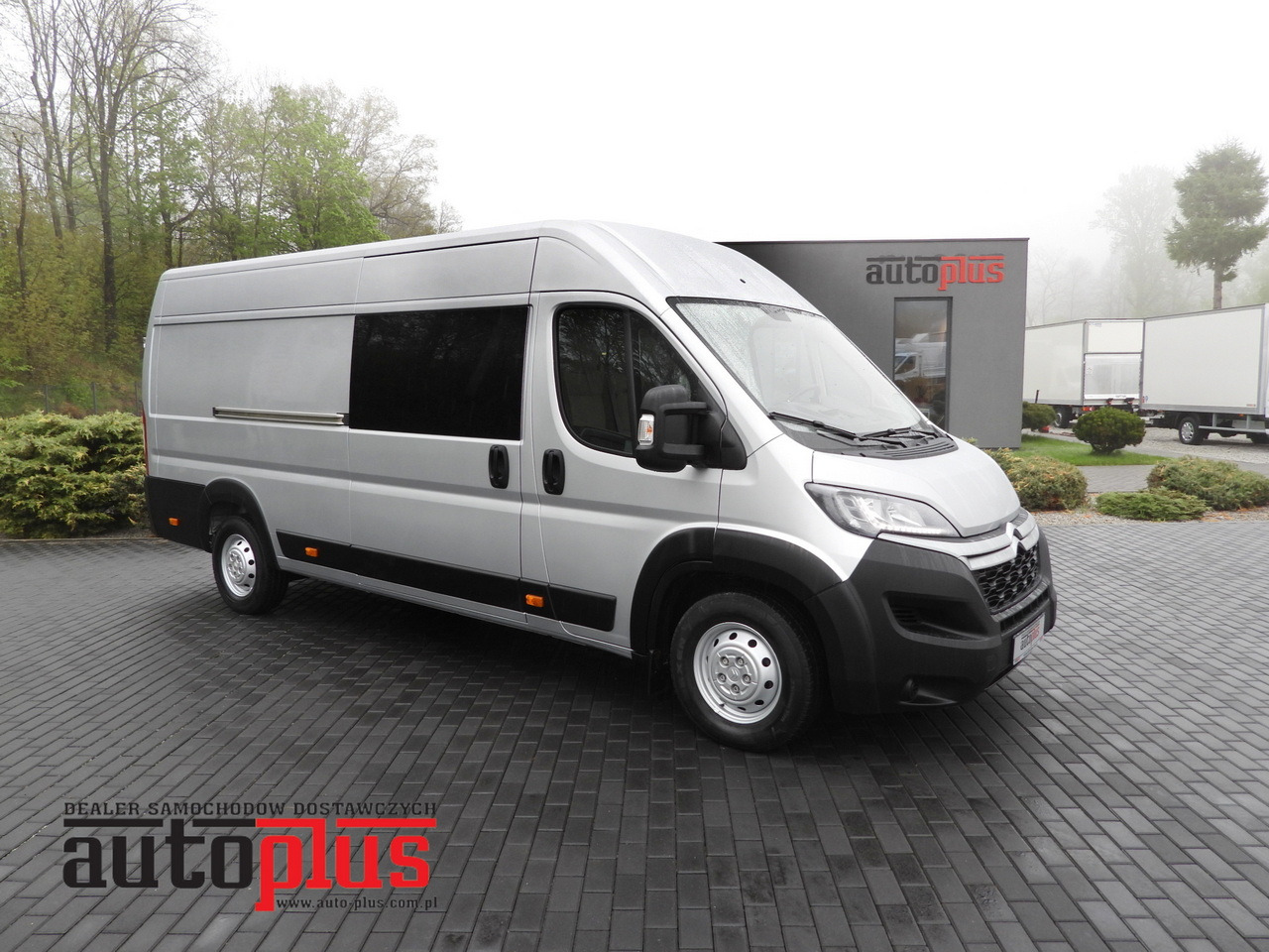CITROEN JUMPER BOX DELIVERY VAN 7 SEATS CRUISE CONTROL LED LIGHTS AIR CONDITIONING 165HP - Panel van: picture 1 CITROEN JUMPER BOX DELIVERY VAN 7 SEATS CRUISE CONTROL LED LIGHTS AIR CONDITIONING 165HP - Panel van: picture 1