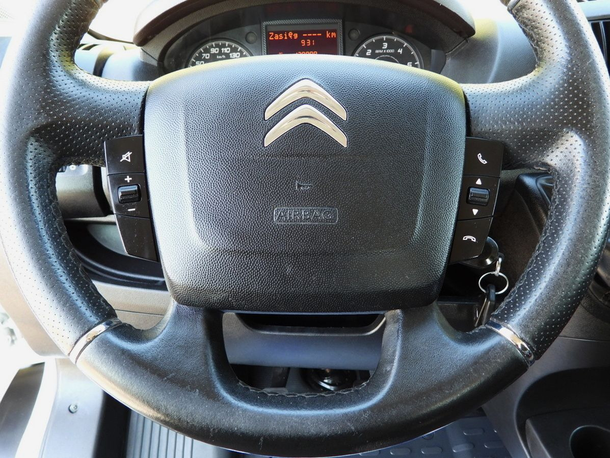 Combi van CITROEN JUMPER STAKE BODY DOUBLE CABIN DOKA 7 SEATS PNEUMATICS AIR CONDITIONING 140HP: picture 28 Combi van CITROEN JUMPER STAKE BODY DOUBLE CABIN DOKA 7 SEATS PNEUMATICS AIR CONDITIONING 140HP: picture 28