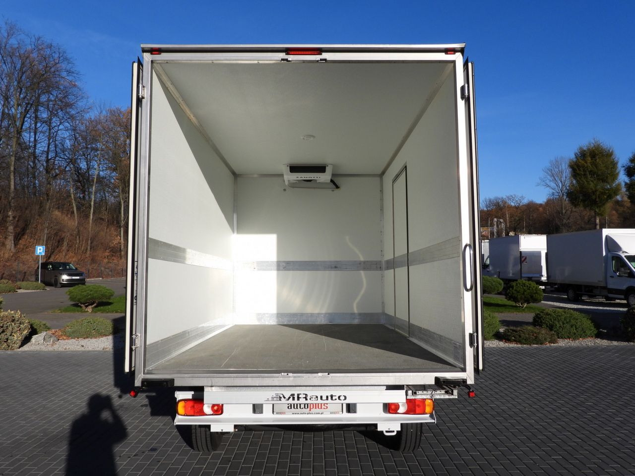 FIAT DUCATO REGRIGERATOR BOX -5*C HEATING FUNCTION AIR CONDITIONING 140HP on lease FIAT DUCATO REGRIGERATOR BOX -5*C HEATING FUNCTION AIR CONDITIONING 140HP: picture 12 FIAT DUCATO REGRIGERATOR BOX -5*C HEATING FUNCTION AIR CONDITIONING 140HP on lease FIAT DUCATO REGRIGERATOR BOX -5*C HEATING FUNCTION AIR CONDITIONING 140HP: picture 12