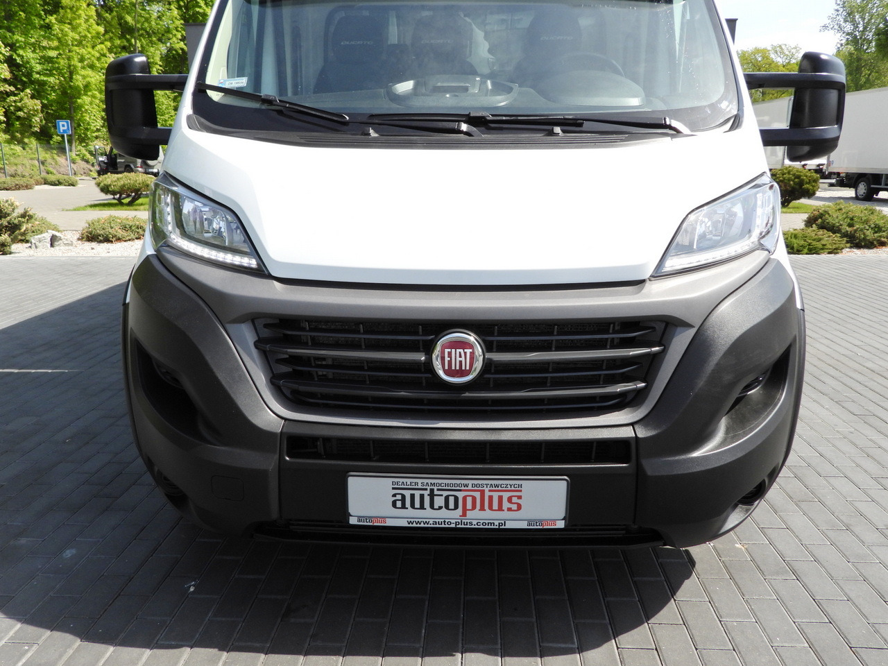 Curtain side van FIAT DUCATO TARPAULIN 10 PALLETS WEBASTO CRUISE CONTROL AIR CONDITIONING LED LIGHTS PNEUMATICS 160HP: picture 14 Curtain side van FIAT DUCATO TARPAULIN 10 PALLETS WEBASTO CRUISE CONTROL AIR CONDITIONING LED LIGHTS PNEUMATICS 160HP: picture 14