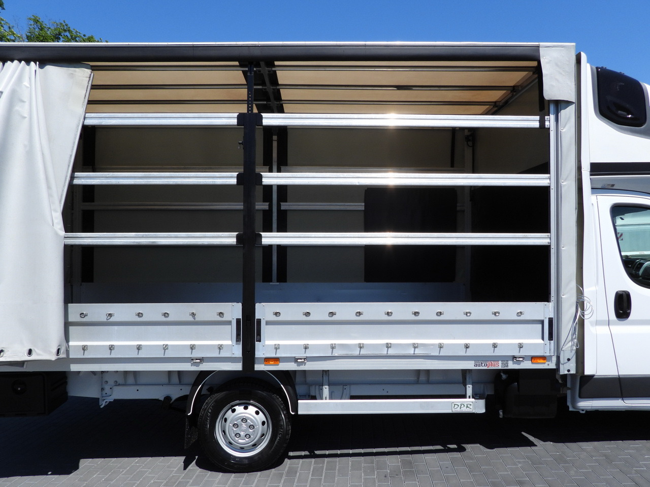 Curtain side van FIAT DUCATO  TARPAULIN 10 PALLETS WEBASTO CRUISE CONTROL LED LIGHTS PNEUMATICS AIR CONDITIONING  180HP: picture 25