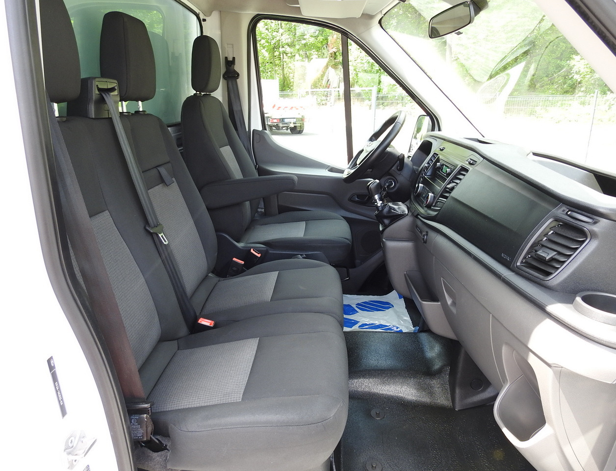 FORD TRANSIT REGRIGERATOR BOX 0*C POWER SUPPLY 230V CRUISE CONTROL AIR CONDITIONING TWIN WHEELS 170HP on lease FORD TRANSIT REGRIGERATOR BOX 0*C POWER SUPPLY 230V CRUISE CONTROL AIR CONDITIONING TWIN WHEELS 170HP: picture 44 FORD TRANSIT REGRIGERATOR BOX 0*C POWER SUPPLY 230V CRUISE CONTROL AIR CONDITIONING TWIN WHEELS 170HP on lease FORD TRANSIT REGRIGERATOR BOX 0*C POWER SUPPLY 230V CRUISE CONTROL AIR CONDITIONING TWIN WHEELS 170HP: picture 44