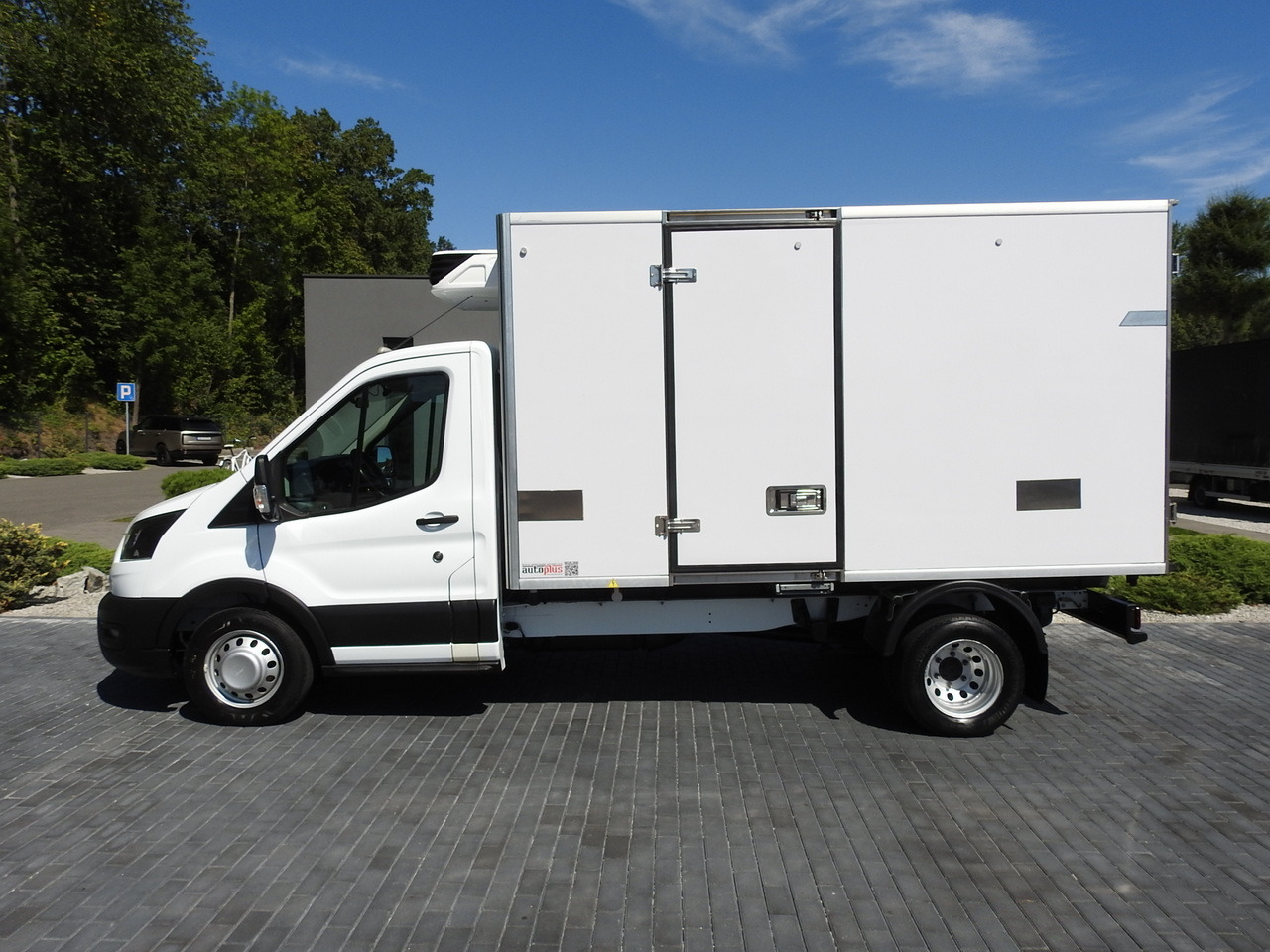 FORD TRANSIT REGRIGERATOR BOX 0*C POWER SUPPLY 230V CRUISE CONTROL AIR CONDITIONING TWIN WHEELS 170HP on lease FORD TRANSIT REGRIGERATOR BOX 0*C POWER SUPPLY 230V CRUISE CONTROL AIR CONDITIONING TWIN WHEELS 170HP: picture 9 FORD TRANSIT REGRIGERATOR BOX 0*C POWER SUPPLY 230V CRUISE CONTROL AIR CONDITIONING TWIN WHEELS 170HP on lease FORD TRANSIT REGRIGERATOR BOX 0*C POWER SUPPLY 230V CRUISE CONTROL AIR CONDITIONING TWIN WHEELS 170HP: picture 9