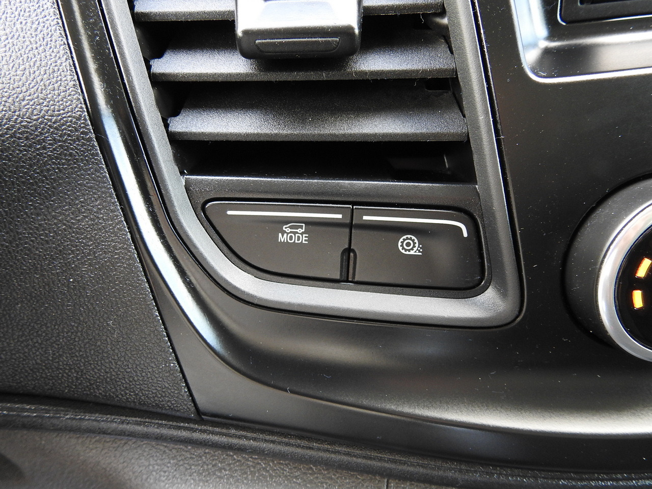 FORD TRANSIT REGRIGERATOR BOX 0*C POWER SUPPLY 230V CRUISE CONTROL AIR CONDITIONING TWIN WHEELS 170HP on lease FORD TRANSIT REGRIGERATOR BOX 0*C POWER SUPPLY 230V CRUISE CONTROL AIR CONDITIONING TWIN WHEELS 170HP: picture 41 FORD TRANSIT REGRIGERATOR BOX 0*C POWER SUPPLY 230V CRUISE CONTROL AIR CONDITIONING TWIN WHEELS 170HP on lease FORD TRANSIT REGRIGERATOR BOX 0*C POWER SUPPLY 230V CRUISE CONTROL AIR CONDITIONING TWIN WHEELS 170HP: picture 41